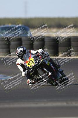 media/Oct-11-2025-CRA (Sat) [[48ae399f89]]/Races/Race 8/